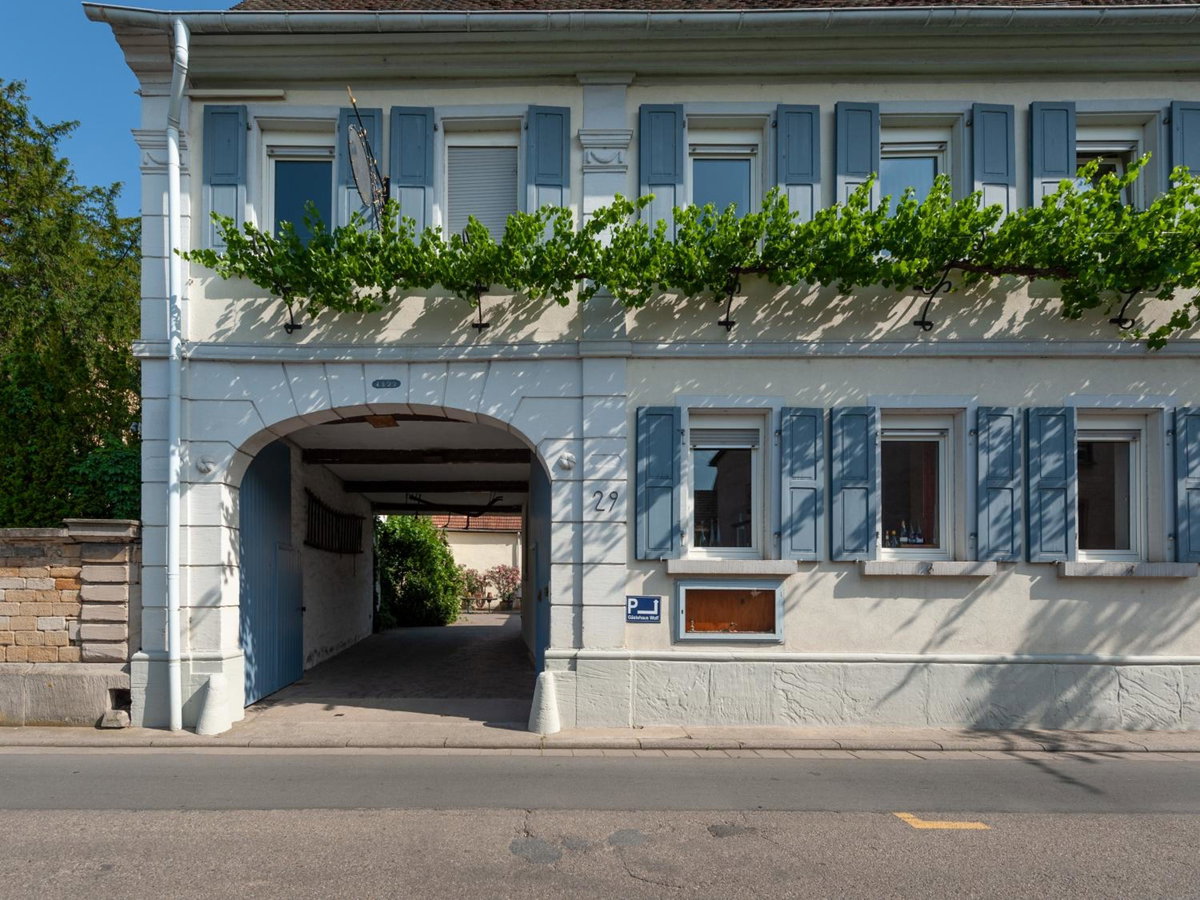 Gästezimmer im Weingut Wolf, Alemania