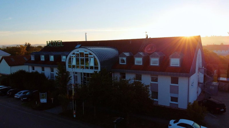 Hotel SunParc - SHUTTLE zum Europa-Park Rust 4km & Rulantica 2km, Ringsheim, Germany