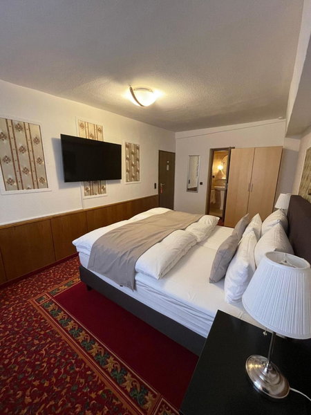 Hotel Garni Ratstube, Bad Urach, Germany