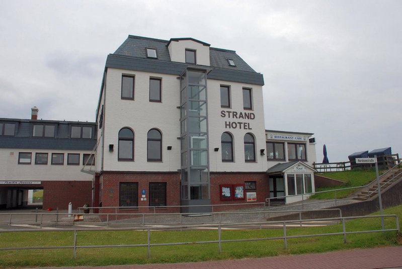 Strandhotel Dagebüll direkt an der Nordsee mit Restaurant, Dagebüll, Germany