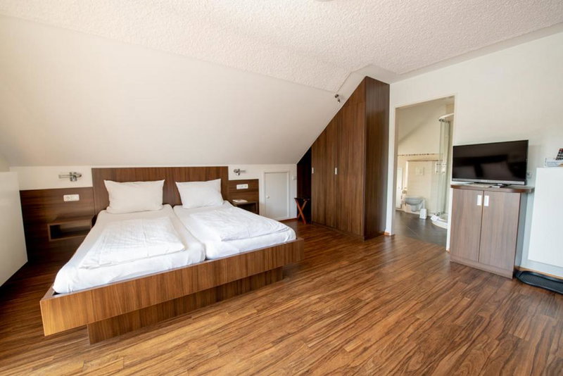 Garni Hotel Henn, Simmerath, Germany