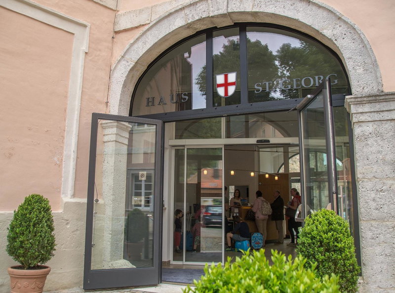 Gästehaus St. Georg - Weltenburger Klosterbetriebe GmbH, Kelheim, Germany