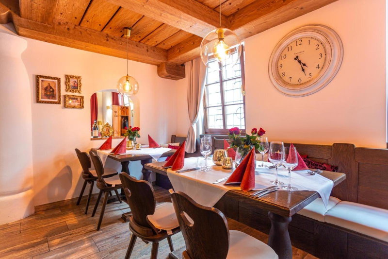 Hotel & Restaurant Ritter Jörg, Sommerhausen, Germany