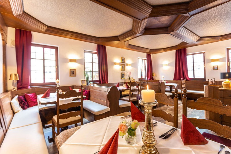 Hotel & Restaurant Ritter Jörg, Sommerhausen, Germany