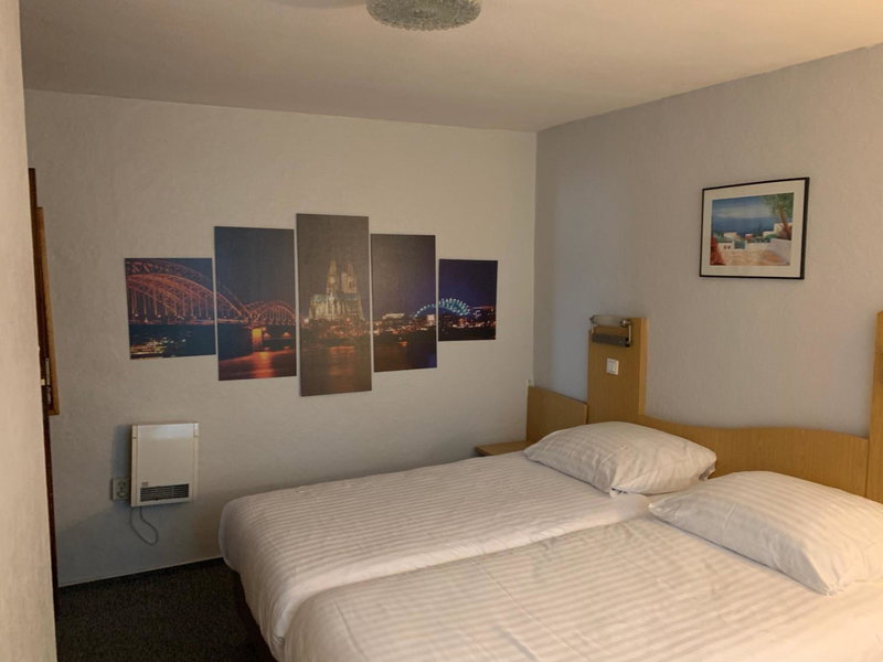 Hotel Berg, Cologne, Germany