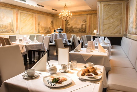 Hotel Goldener Löwe, Meißen, Germany