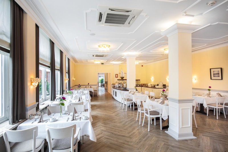 Conventgarten Hotel & Restaurant - direkt am Nord-Ostsee-Kanal, Rendsburg, Germany
