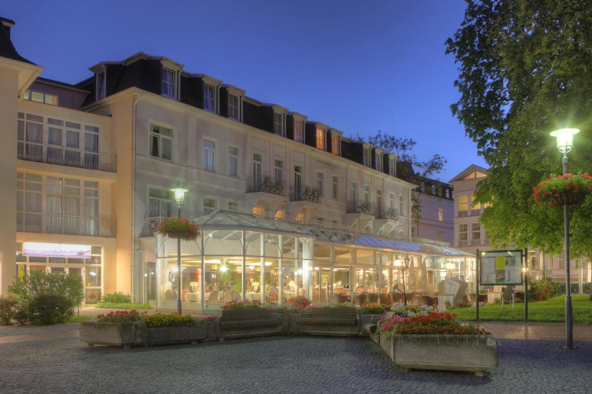 SEETELHOTEL Pommerscher Hof das Wellnesshotel im Herzen der Kaiserbäder mit direktem Zugang zur Wellnessoase Shehrazade, Germany