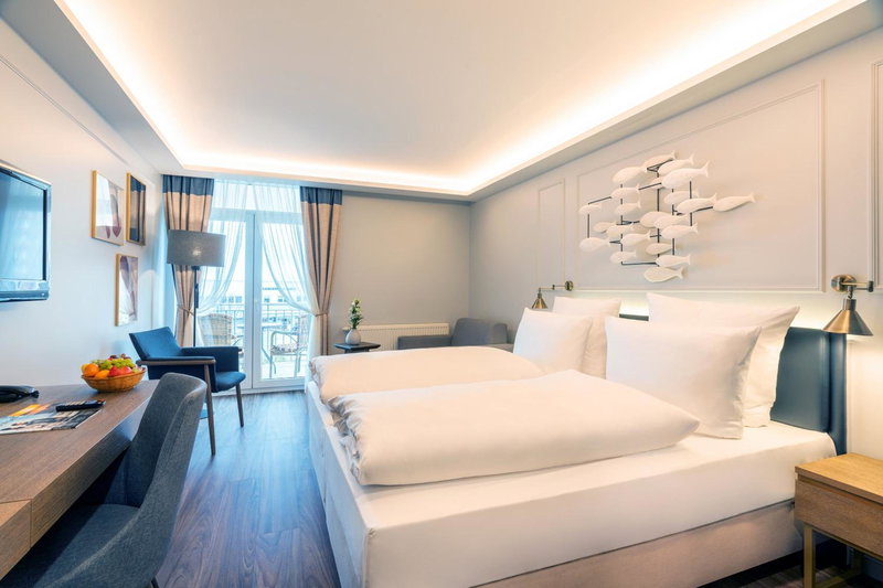 SEETELHOTEL Pommerscher Hof das Wellnesshotel im Herzen der Kaiserbäder mit direktem Zugang zur Wellnessoase Shehrazade, Heringsdorf, Germany