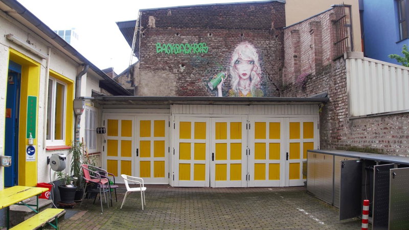Backpackers Düsseldorf - SELF CHECK-IN, Düsseldorf, Germany