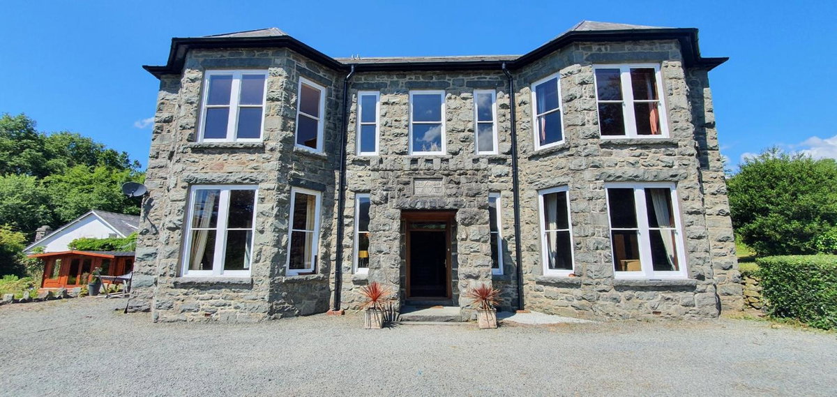 Large Mach Apartment at Pen Y Coed Hall, Royaume-Uni