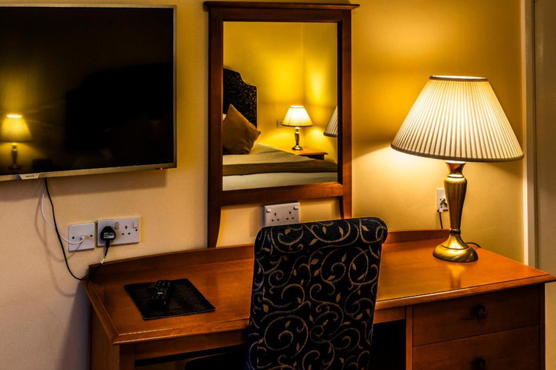 Tiverton Hotel Lounge & Venue, Tiverton, United Kingdom