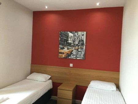 OYO Wave Crest Hotel, Blackpool, United Kingdom