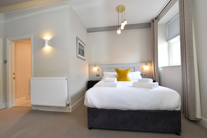 The Lansdowne Hotel, Calne, United Kingdom