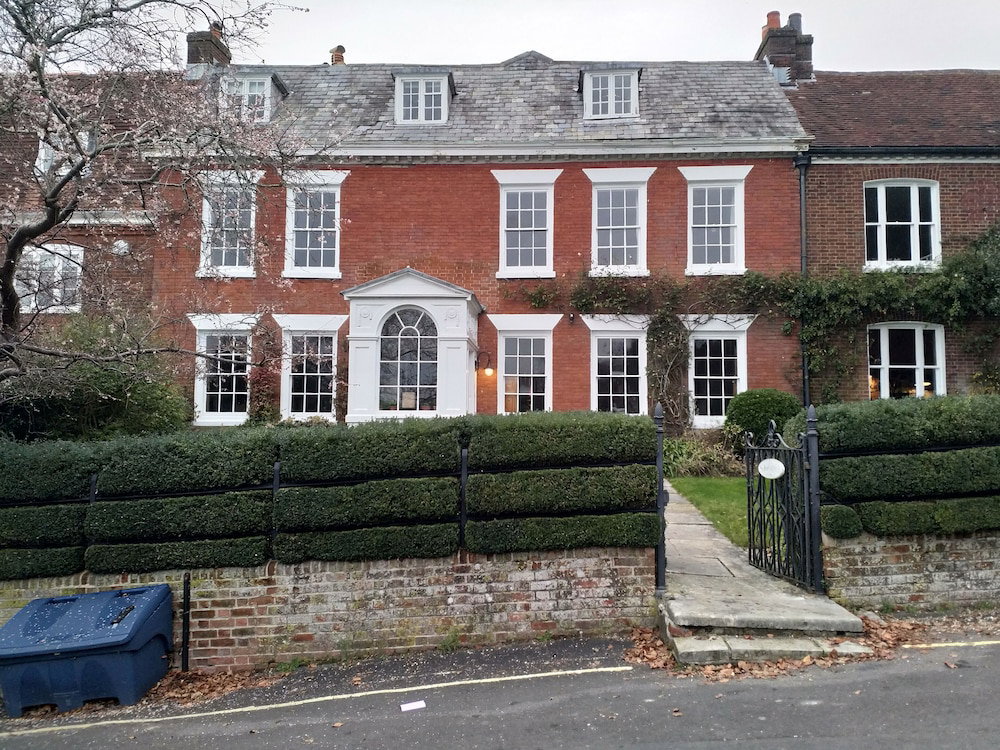 Hotel · St John's Croft, Winchester