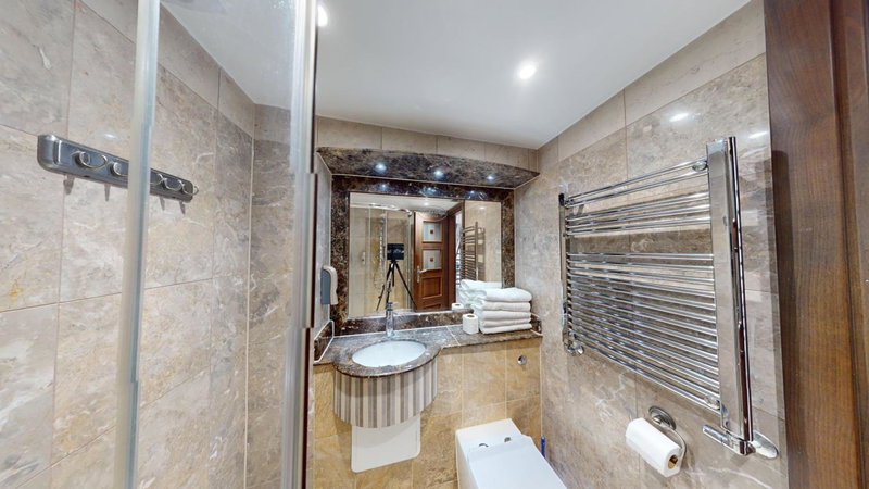 MSK Superior, London, United Kingdom