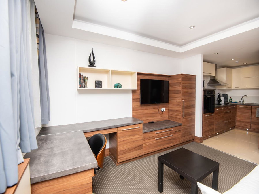 Livin' Serviced Apartments, Watford, United Kingdom