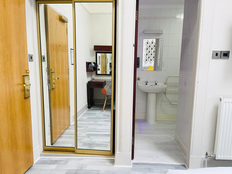 Lovat Hotel, Perth, United Kingdom