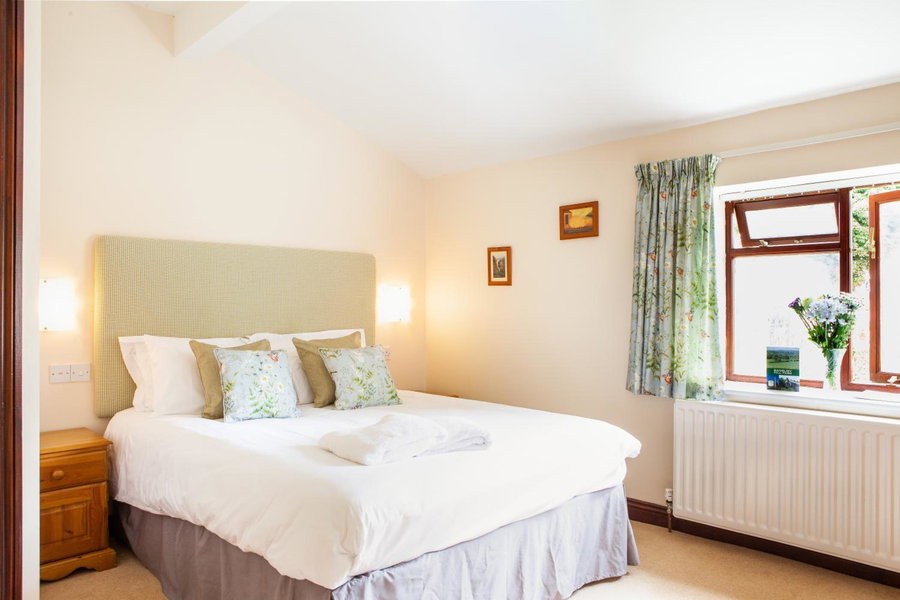 Banbury Hill Farm Bed & Breakfast, Charlbury, United Kingdom