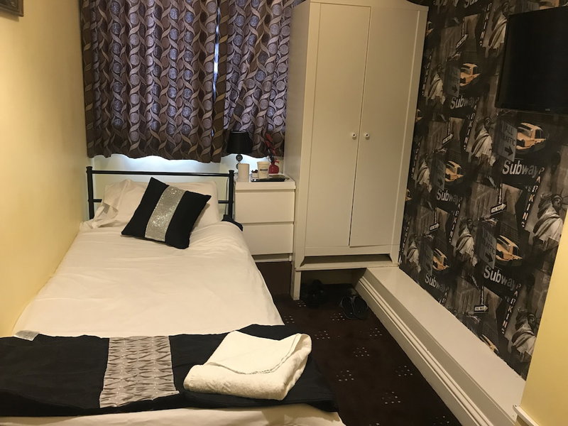 Pacific Inn London Heathrow, Southall, United Kingdom