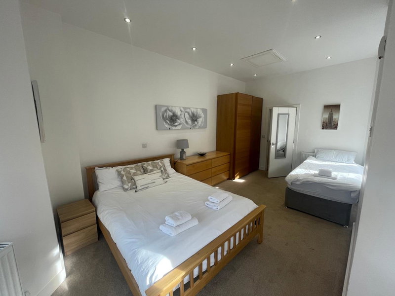 Holiday Home Hot Tub & Sauna, Bournemouth, United Kingdom