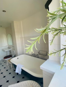 Burford House BH, Burford, United Kingdom