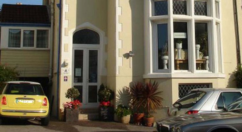Esk Vale Guest House, Portsmouth, United Kingdom