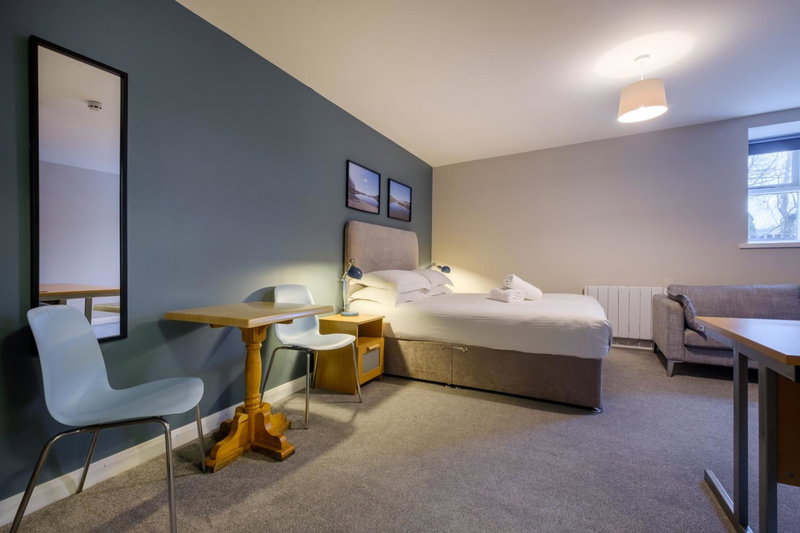 Station Lodge - FREE off-site Health Club access with Pool, Sauna, Steam Room & Gym, Windermere, United Kingdom