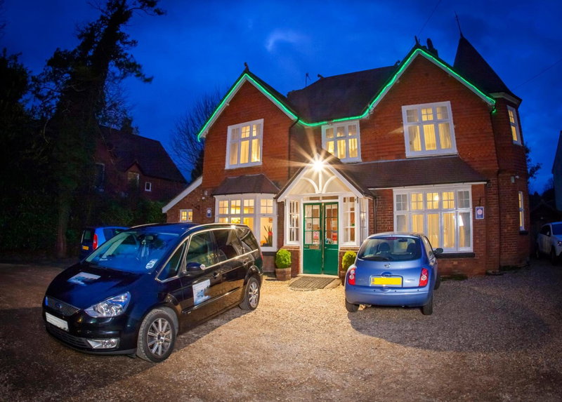Gatwick Turret Guest House, Horley, United Kingdom
