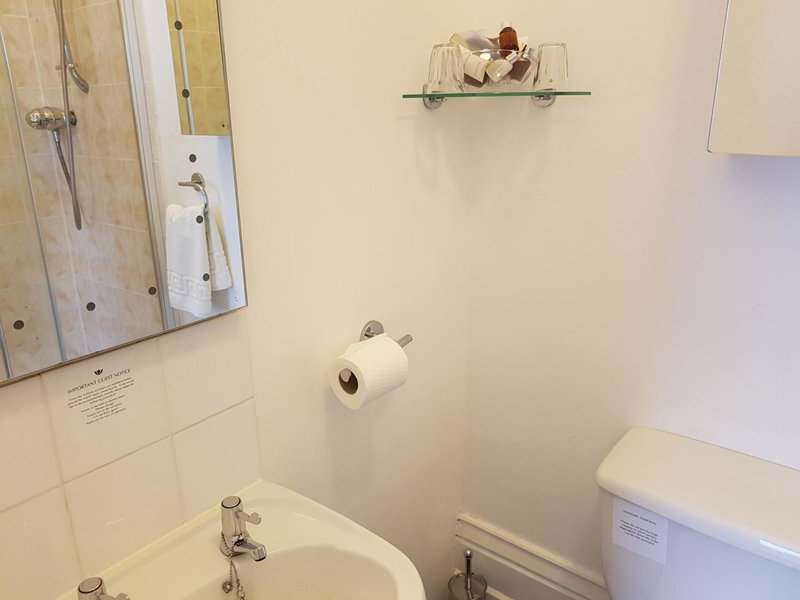 Castle House Guest House, Dover, United Kingdom