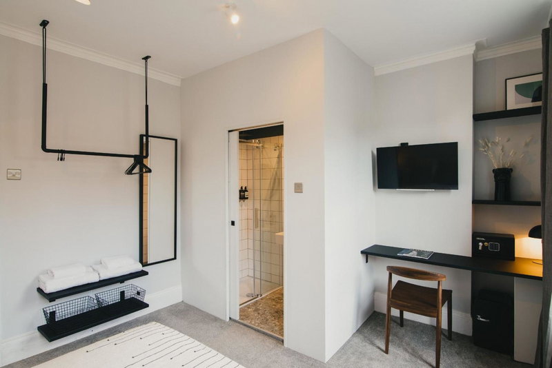 D8 - Shoreditch, London, United Kingdom