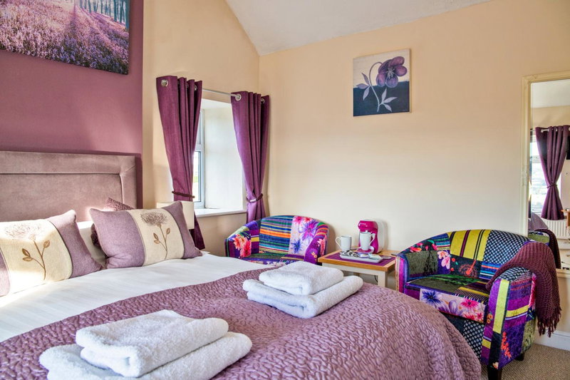 Moorland View Farm B&B, Oakamoor, United Kingdom