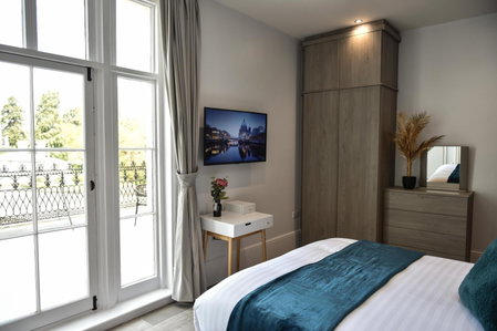 Victoria Colonnade Aparthotel, Leamington Spa, United Kingdom