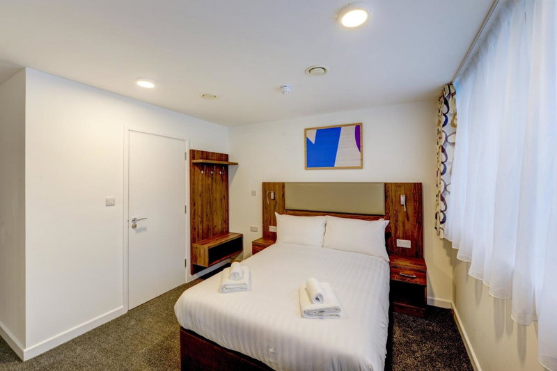 OYO Plymouth Central Hotel, Plymouth, United Kingdom