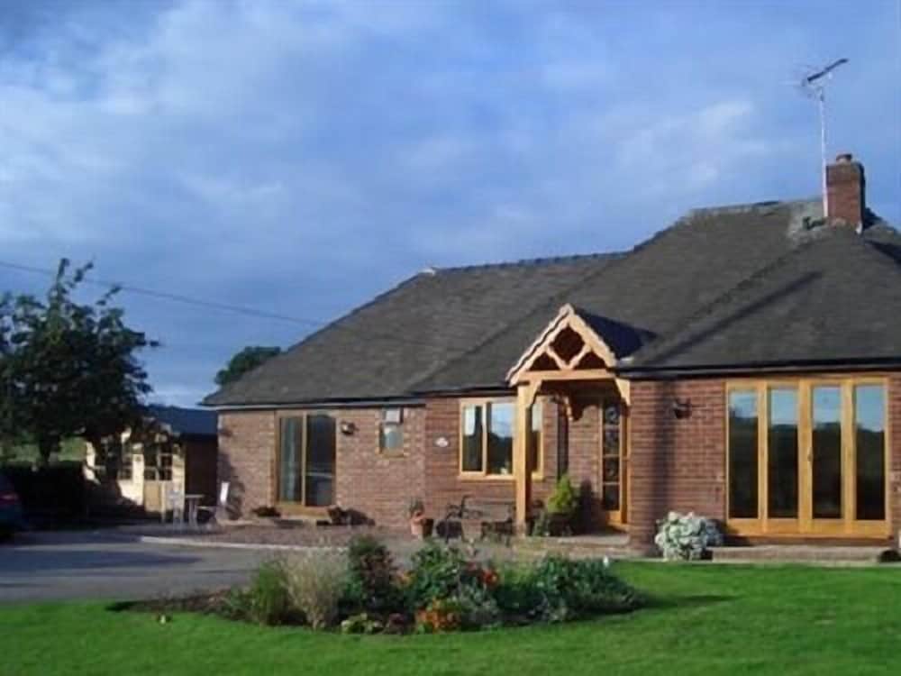 Hotel · Quixhill - Denstone - Dove Meadow B & B, Uttoxeter