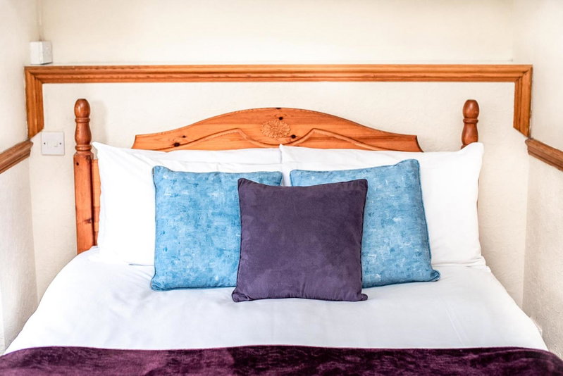 Trivelles Waterhall Country Gatwick Hotel & airport parking, Crawley, United Kingdom