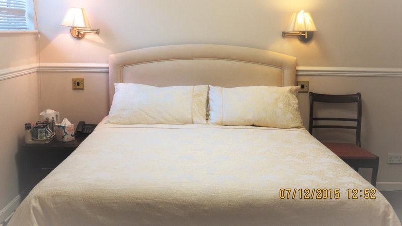 Hunters Lodge Guest House, Southampton, United Kingdom