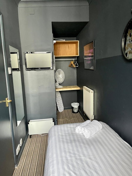 Blue Skye Guest House 8, Brighton, United Kingdom
