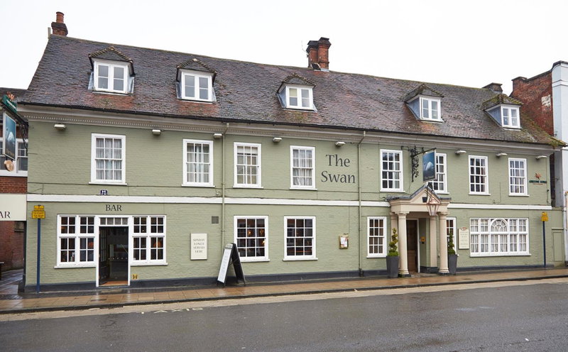 Swan Hotel by Greene King Inns, Alton, United Kingdom
