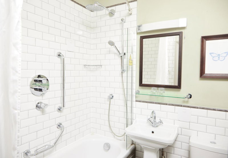 Swan Hotel by Greene King Inns, Alton, United Kingdom