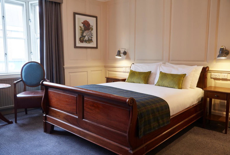 Swan Hotel by Greene King Inns, Alton, United Kingdom