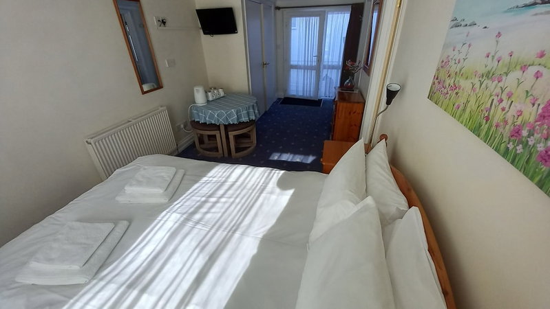 Ivybridge Guest House, Goodwick, United Kingdom