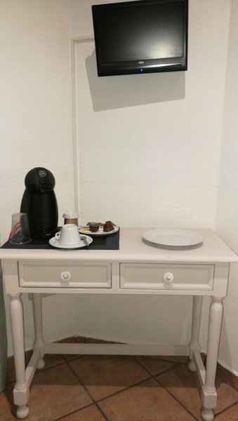 Hostal La Campana, Toledo, Spain