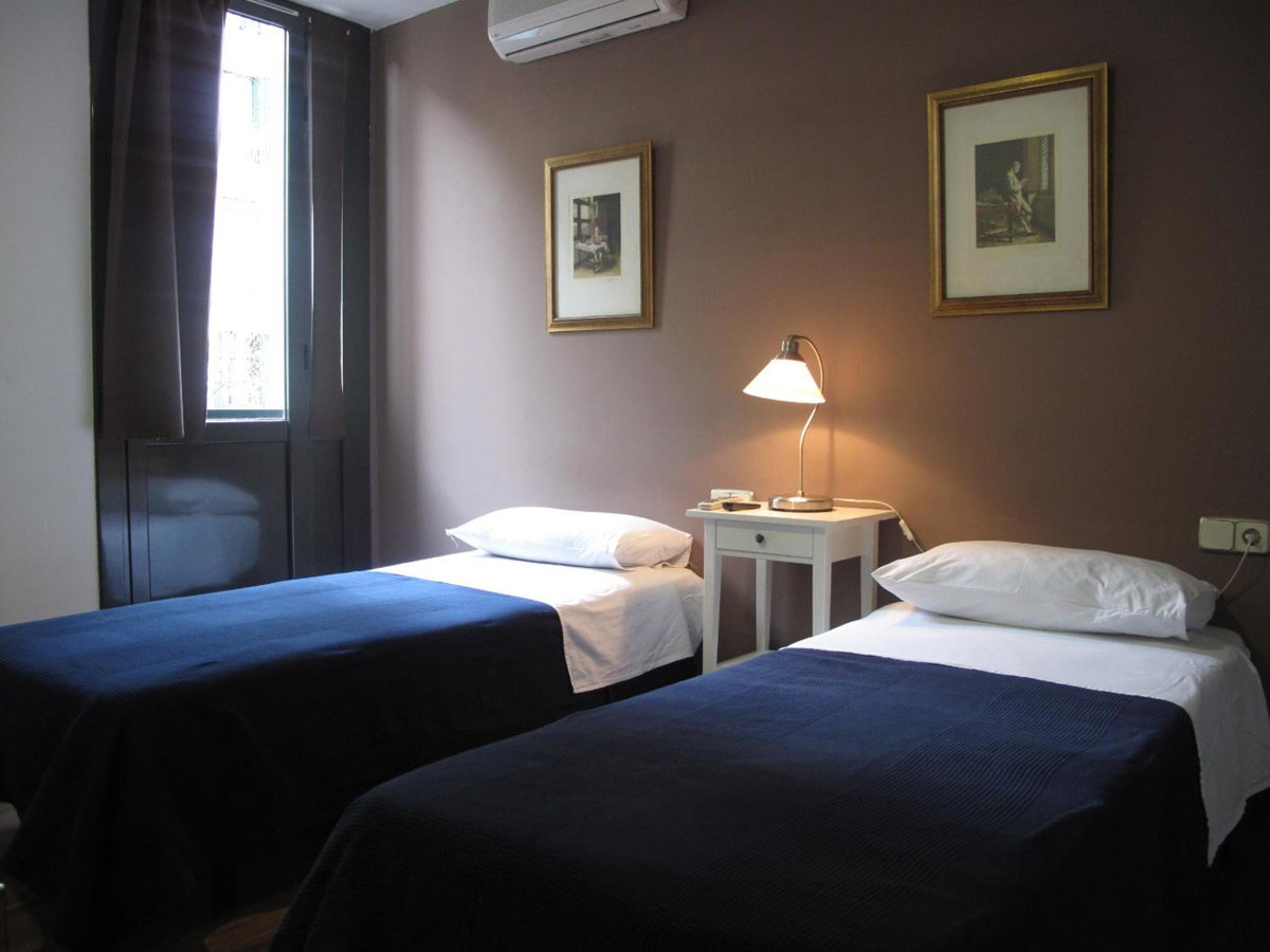 Hostal LK Barcelona, Spain