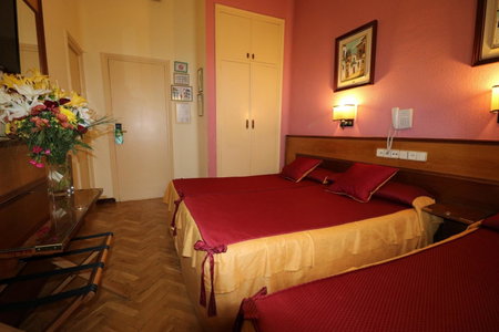 Hostal Hispano - Argentino Gran Vía, Madrid, Spain