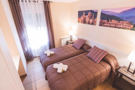 Hotel Rural y Apartamentos Villa Engracia, Espluga de Francolí, Spain