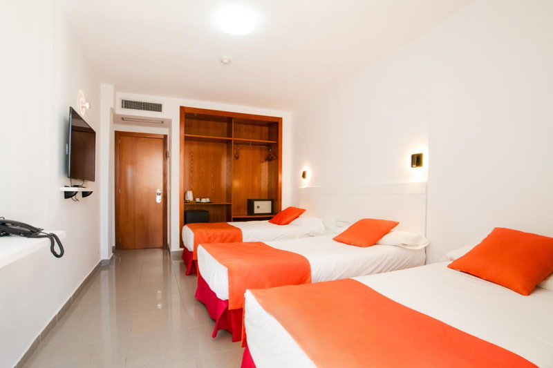 Marina Resort Benidorm - The Original Benidorm Vibe, Benidorm, Spain