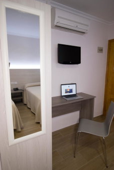 Hostal Pensimar, El Altet, Испания