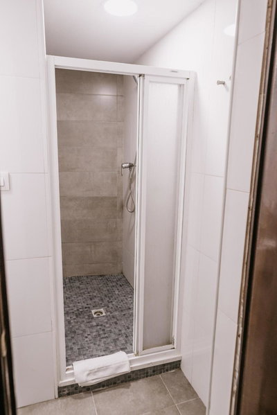 Pensión 45, Barcelona, Spain