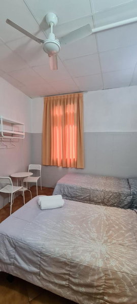 Pensión 45, Barcelona, Spain